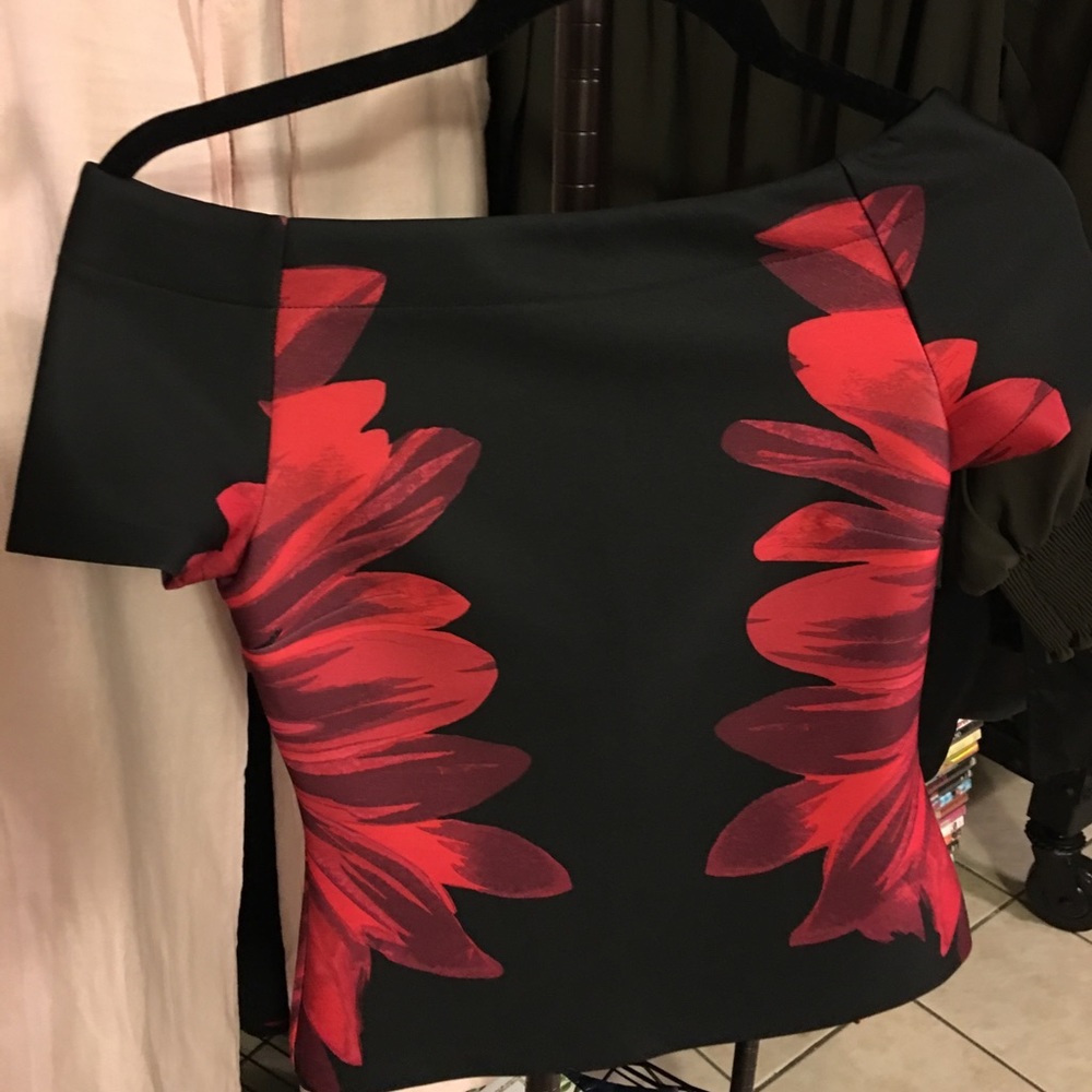 NWOT:  New York & Co - 7th Ave Design Studio Top